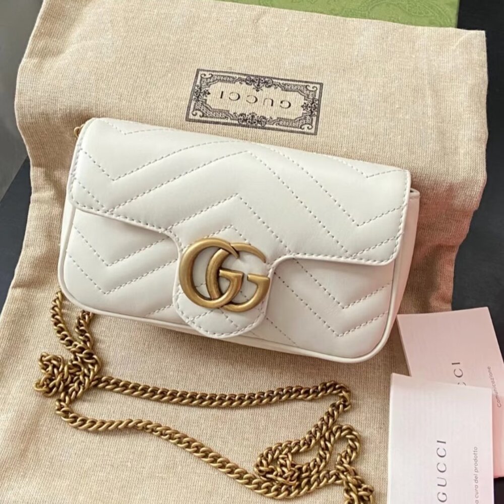Gucci bags are new, trendy and versatile, interpreting high-end fashion attitude